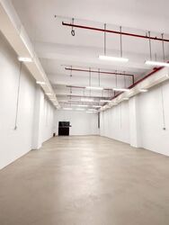 L & Y Building (D20), Factory #568057751